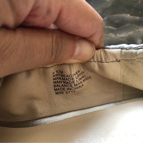 Nine West Metallic Silver Flats Slip-on Shoes NWOT - Picture 5 of 8